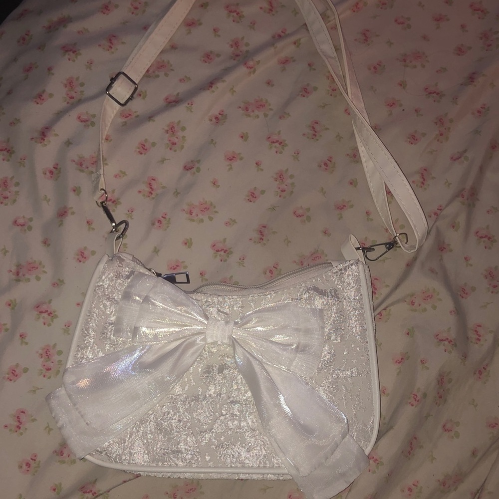 White Bow Accent Crossbody Bag - Women's Shoulder Bag